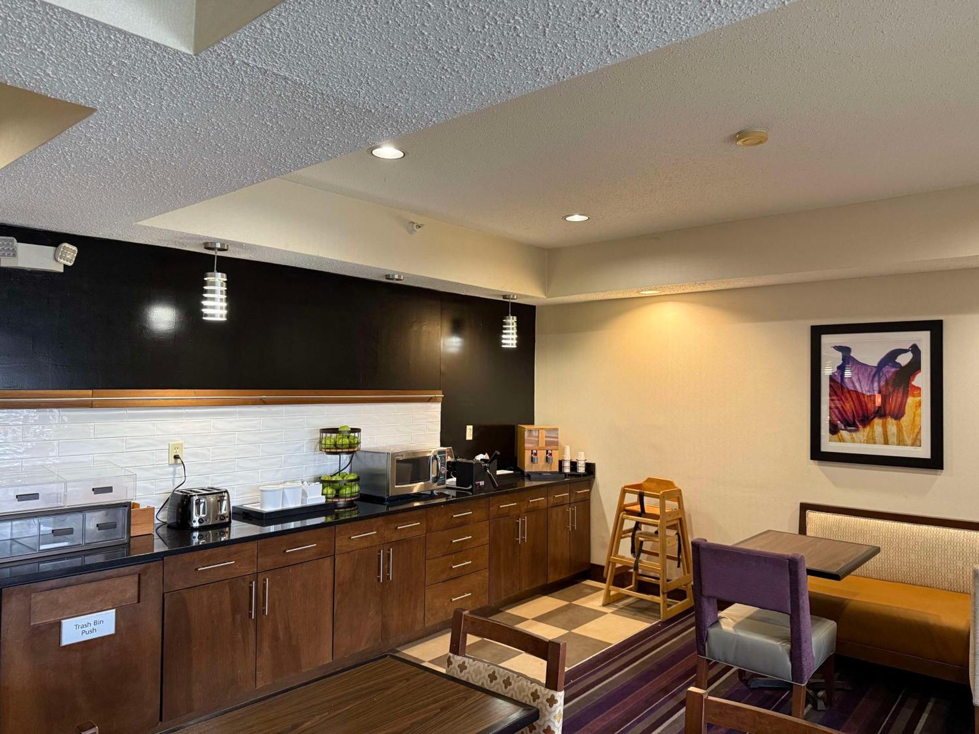 Surestay By Best Western Forsyth Decatur Exteriér fotografie