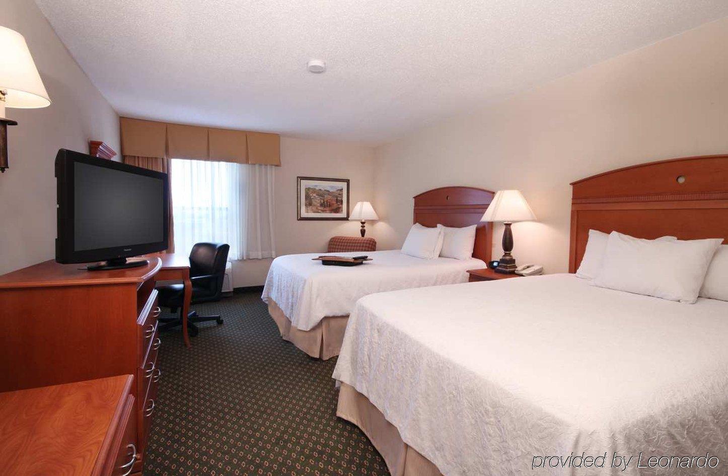 Surestay By Best Western Forsyth Decatur Pokoj fotografie